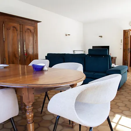 Villa Familiale A 50 M De La Plage, 4 Chambres, Terrasse & Garage