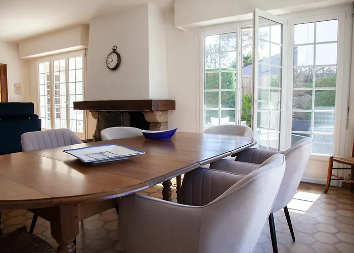 Villa Familiale A 50 M De La Plage, 4 Chambres, Terrasse & Garage