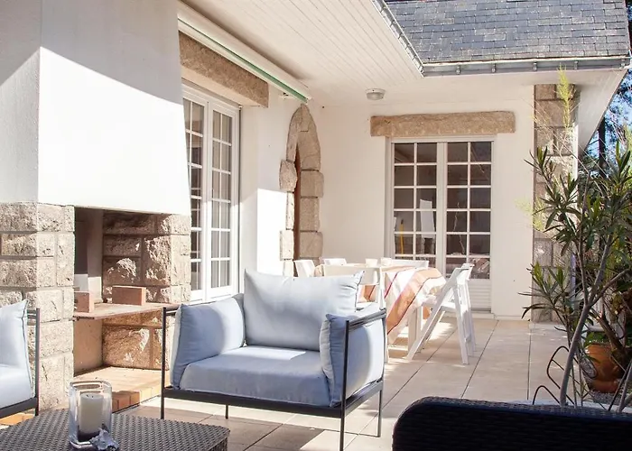 Villa Familiale A 50 M De La Plage, 4 Chambres, Terrasse & Garage *