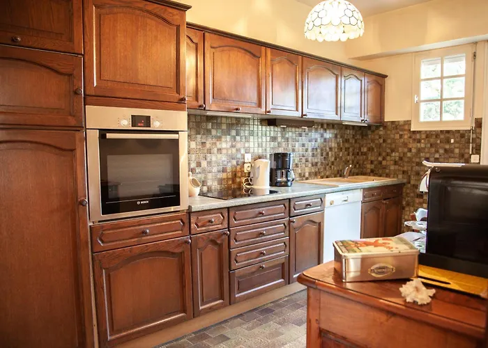 Villa Familiale A 50 M De La Plage, 4 Chambres, Terrasse & Garage